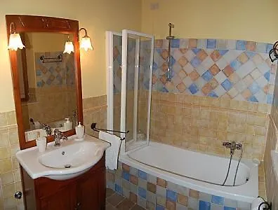 Sleeps 10 Pool Villa